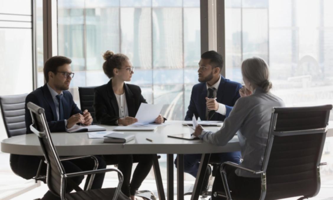 Strukturierte Kursumgebung mit interaktiven Lernelementen